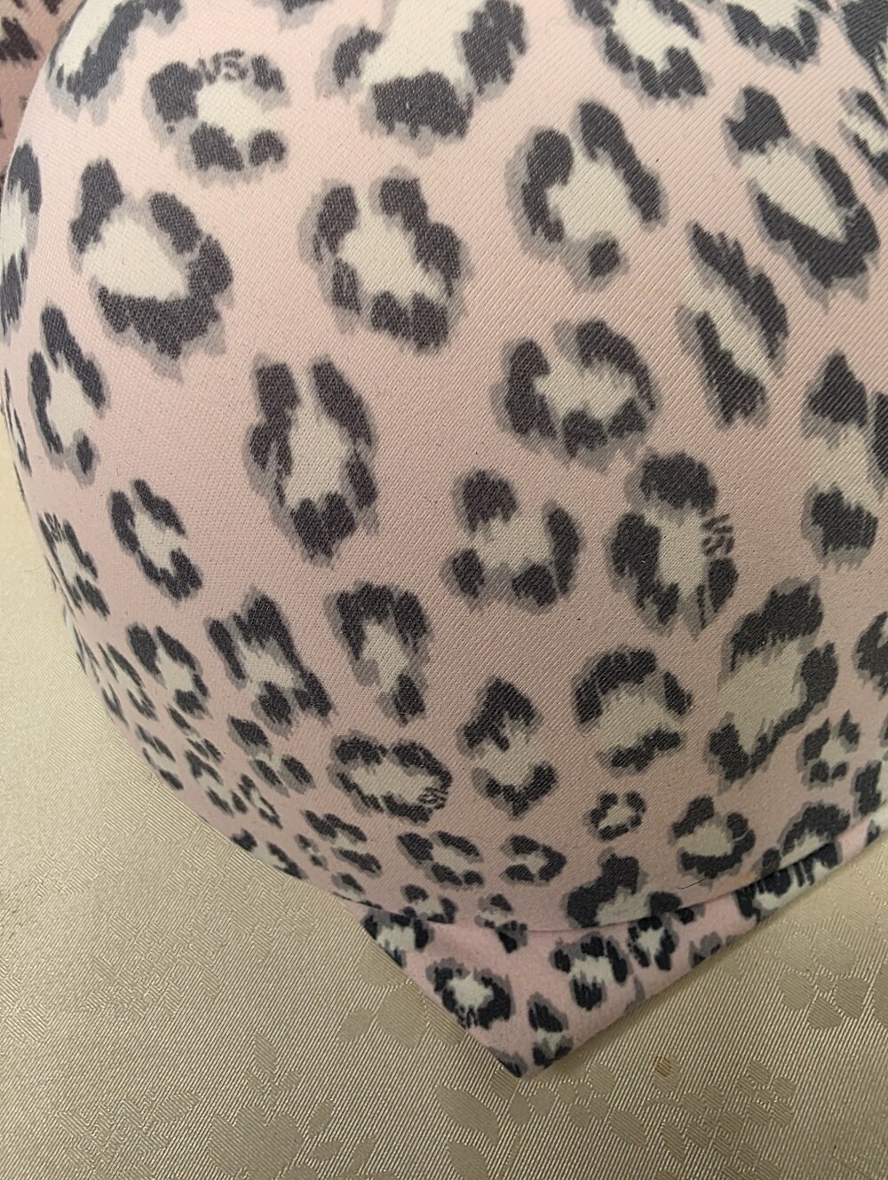 Victoria's Secret Incredible Lined Perfect Coverage Bra Pink Leopard Print 36D - Picture 2 of 8